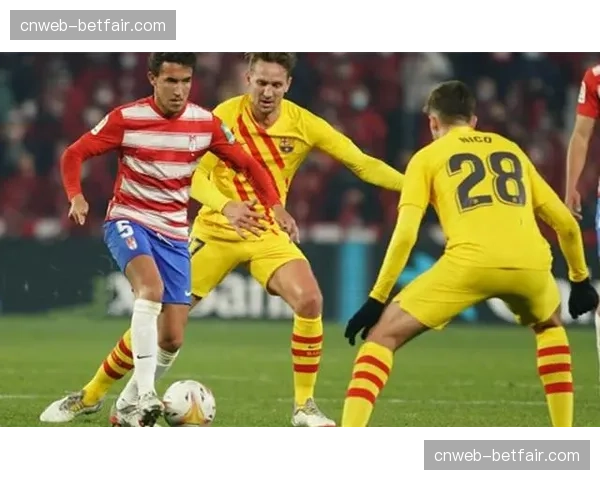 门兴格拉德巴赫28轮仅积30分位列联赛第13位，保级压力依然巨大